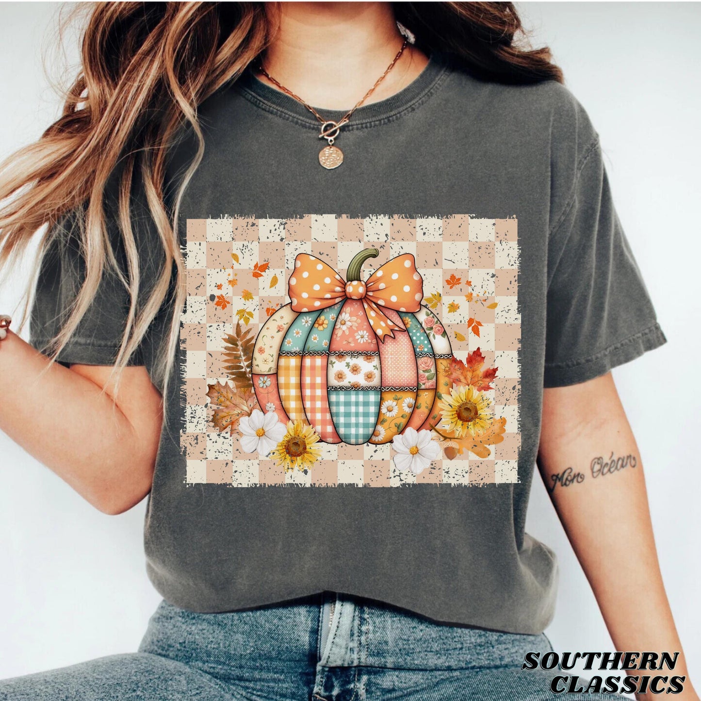 Autumn Pumpkin Checkered Tee - Cozy Fall Vibes