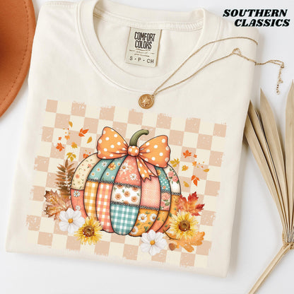 Autumn Pumpkin Checkered Tee - Cozy Fall Vibes