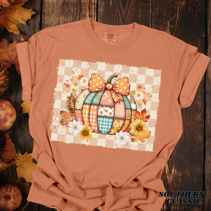 Autumn Pumpkin Checkered Tee - Cozy Fall Vibes