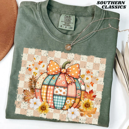 Autumn Pumpkin Checkered Tee - Cozy Fall Vibes